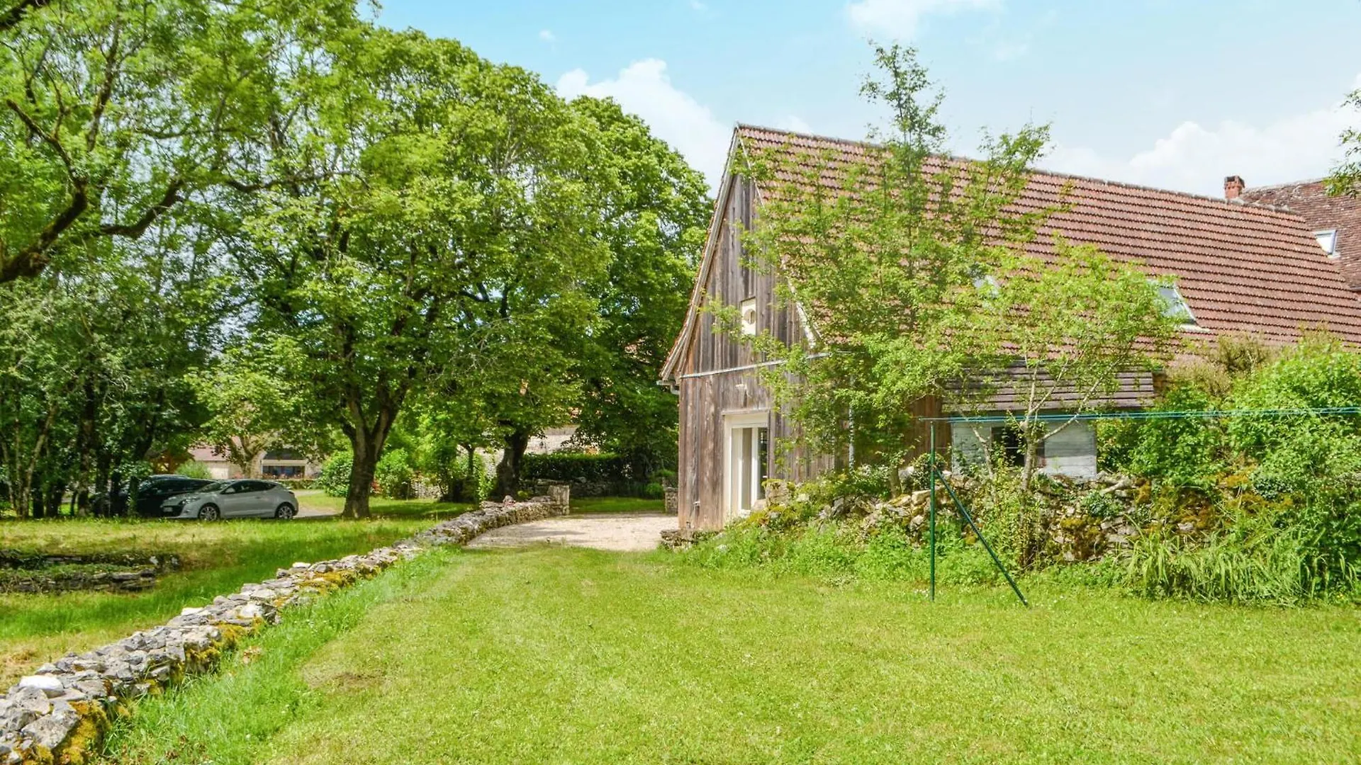Beautiful Home In Issendolus With Wifi